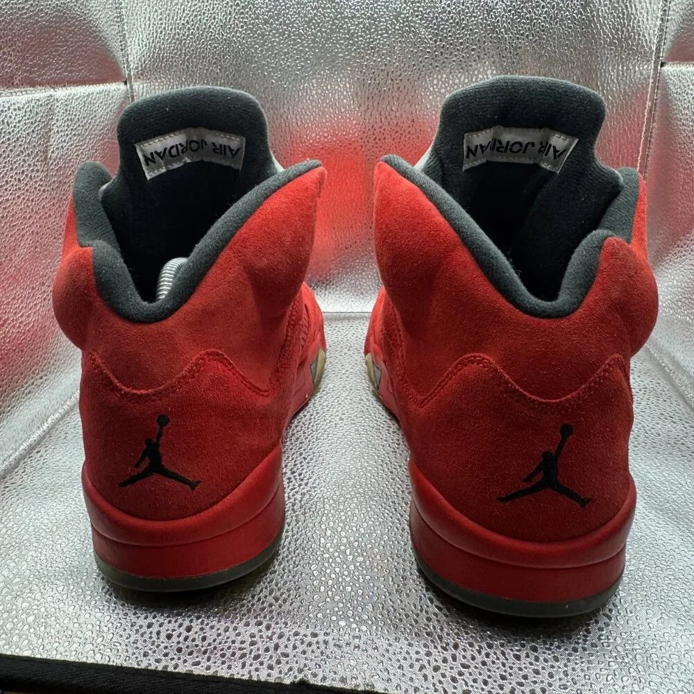 Size 10.5 Air‎ Jordan V 5 Retro University Red Suede Athletic Sneaker 136027-602